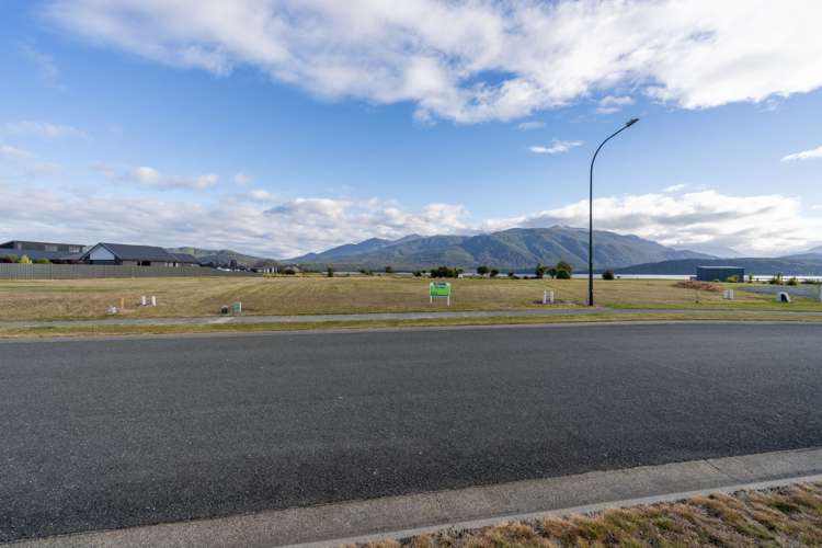 73 Takitimu Avenue Te Anau_7