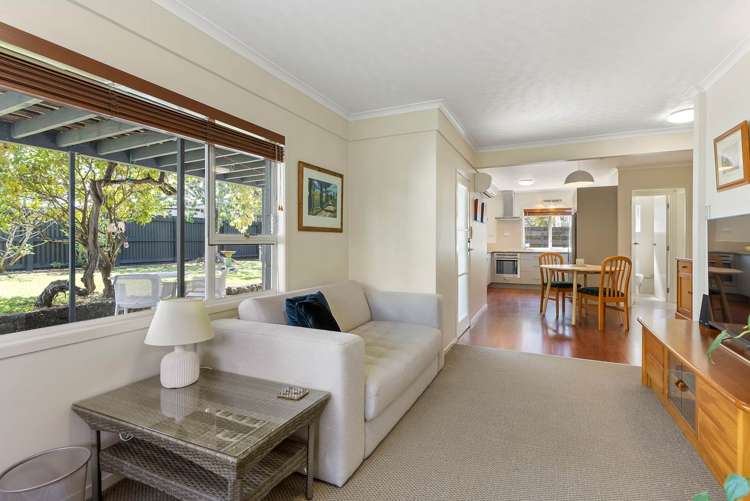 22 Taitua Drive Te Atatu South_16