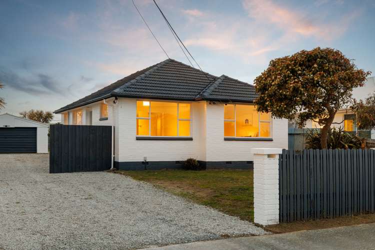 15 Lyndhurst Crescent Wainoni_0