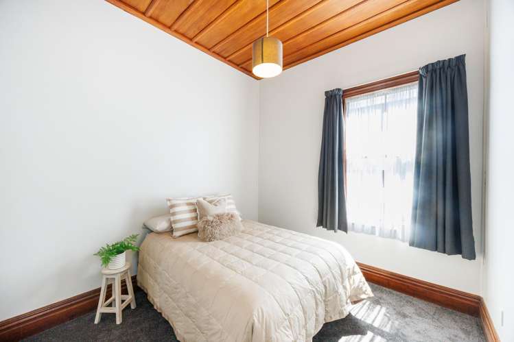 180 Kimbolton Road Feilding_17