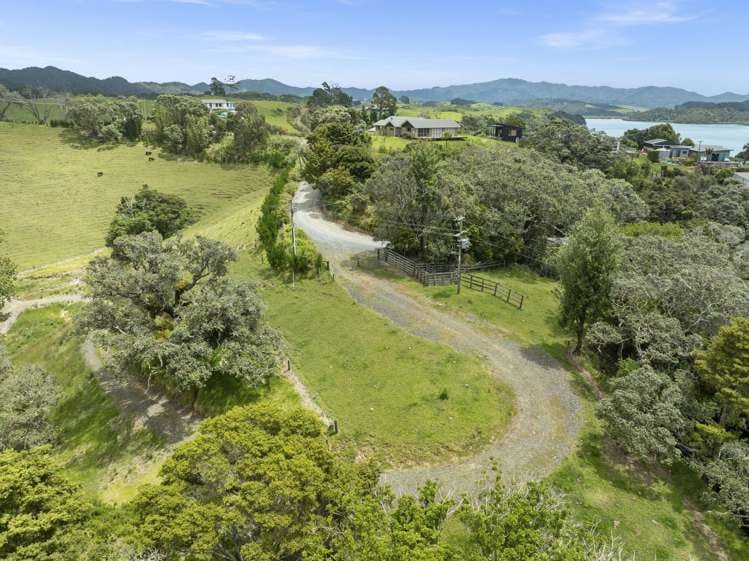 130 Whangaruru Wharf Road Oakura Coast_8