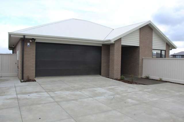 41 Koura Drive Rangiora_2