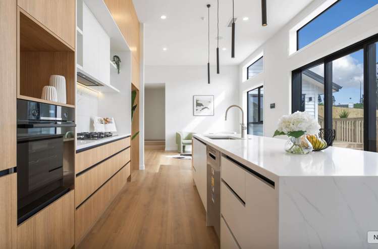 17 Awanui Road Red Beach_4