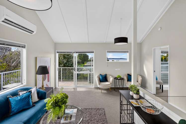 43a Marellen Drive Red Beach_11