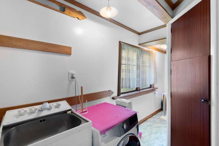 37 Melrose Street Roslyn_27