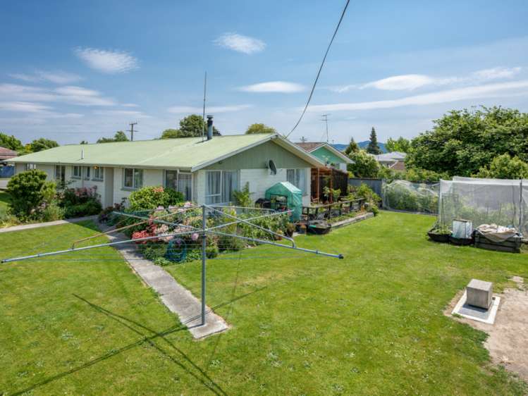 11 March Street Spring Creek_0