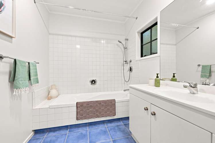 17 Kennedy Road Surfdale_9
