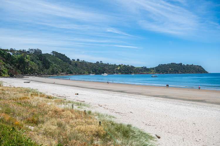 1 Quelch Road Onetangi_11