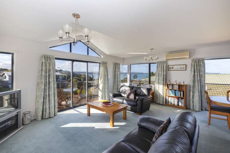 5 Athol Place Algies Bay_5