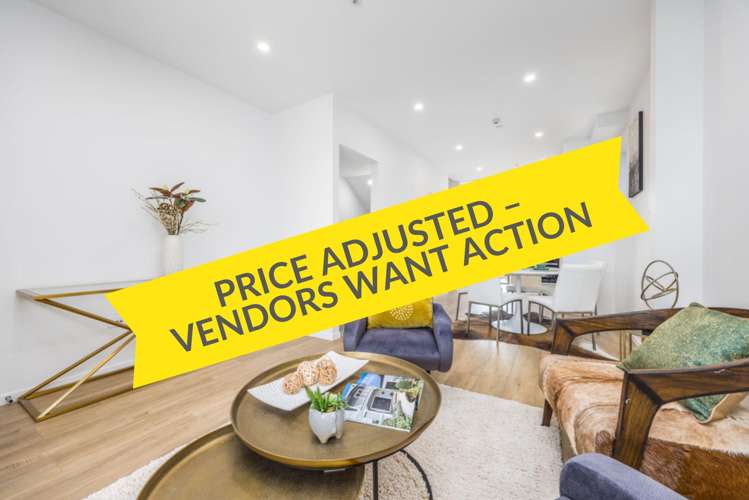 3/54 Taharoto Road_0