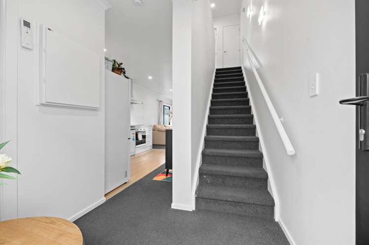 5/1 Vialou Street Hamilton Central_8