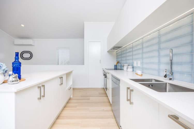 2/42 Saint Benedicts Street Eden Terrace_6