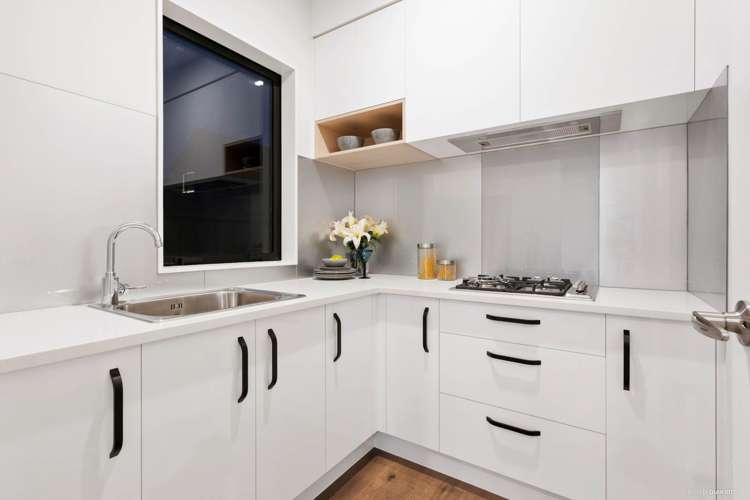 38 Kokowai Parade Hobsonville_9