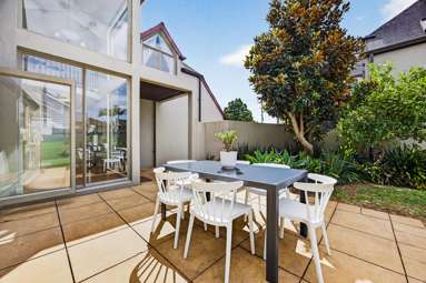 1/21 Campbell Road_1