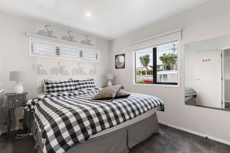 17 Burns Avenue Takapuna_15