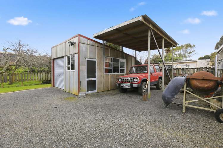 210 Cooper Drive Kawhia_22