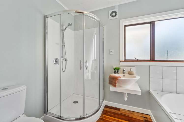 75 Rawhiti Road Pukerua Bay_18