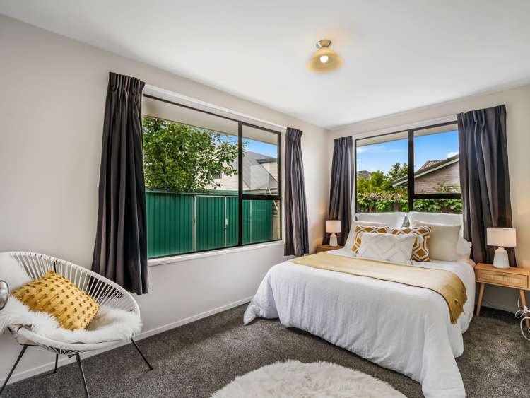 49 Yellowstone Crescent Burwood_22