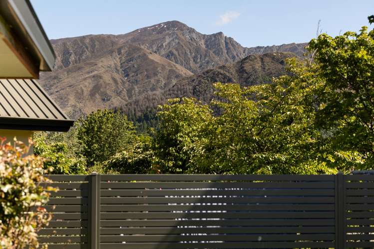 22A and 22B Cotter Avenue Arrowtown_14