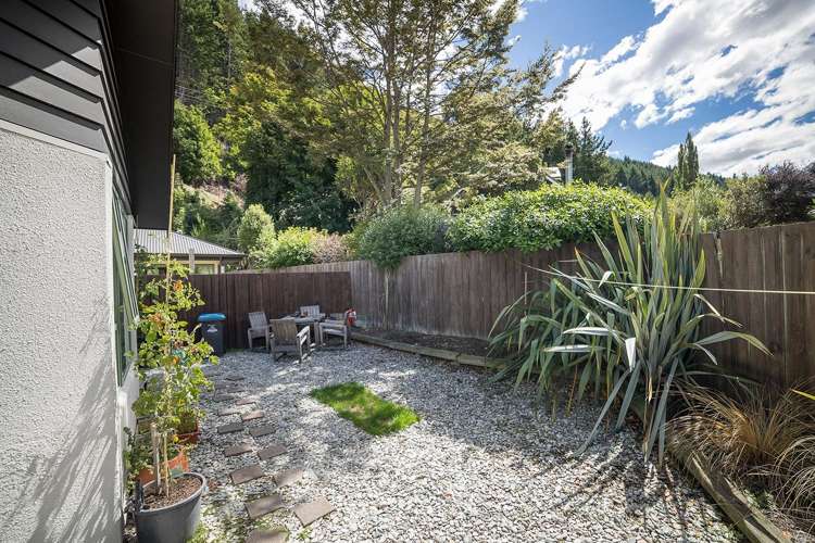1/7 Kiely Lane Queenstown_2