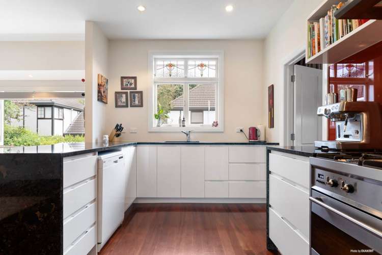 21 Hollywood Avenue Epsom_8