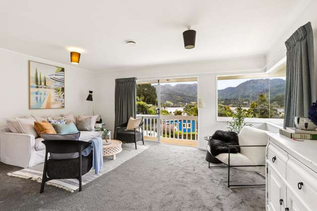 37 Foster Avenue Huia_2