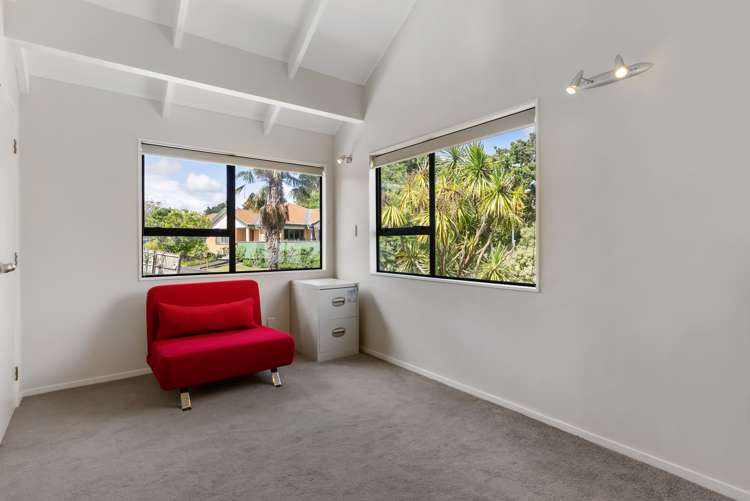 36 Lochend Place Highland Park_22