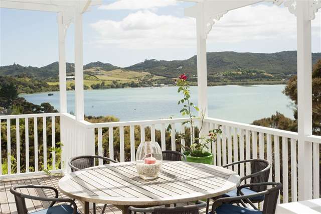 Waiaruhe Way Russell_1