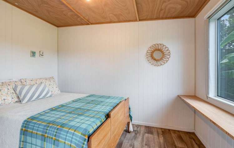 10 Rimu Road Stanmore Bay_17