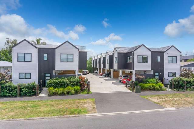 Priced to Sell: Furnished, 2021-Built Investment
