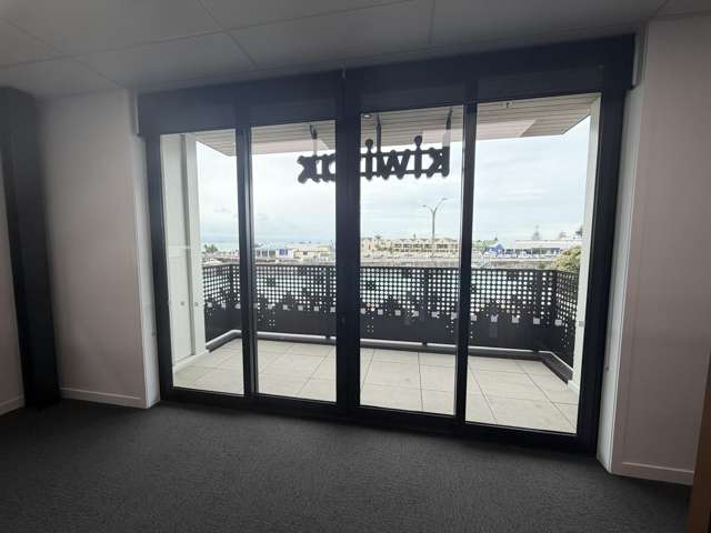 Tenancy 9/9 Customs Quay (First Floor) Ahuriri_1