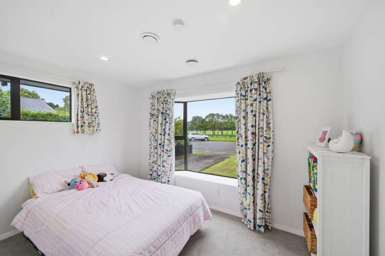 28 Oakley Crescent Hornby_7