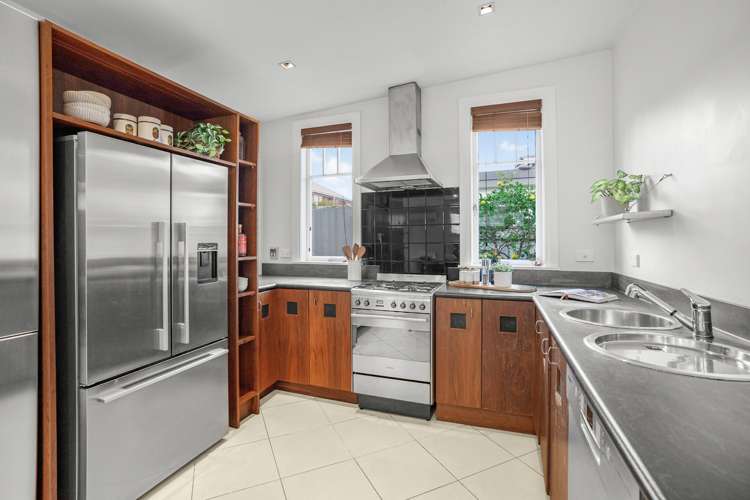 30 Nelson Street Petone_10