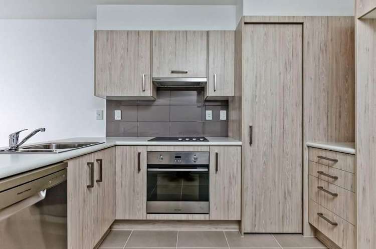 320/17 Link Crescent Stanmore Bay_5