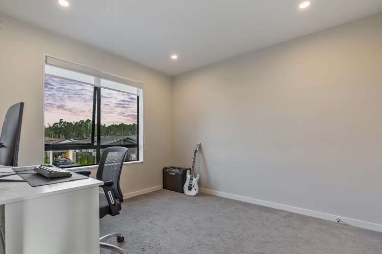 24 Lumbarda Drive Kumeu_12