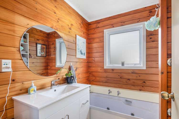 35 Guadeloupe Crescent Grenada Village_11