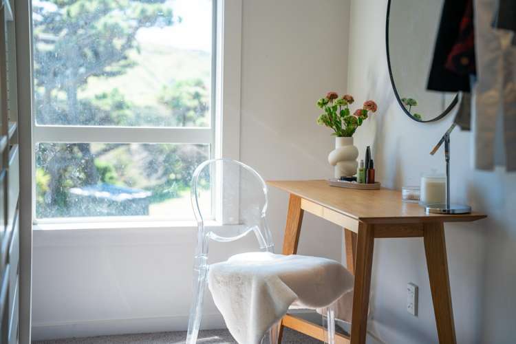 326 South Makara Road Makara_17