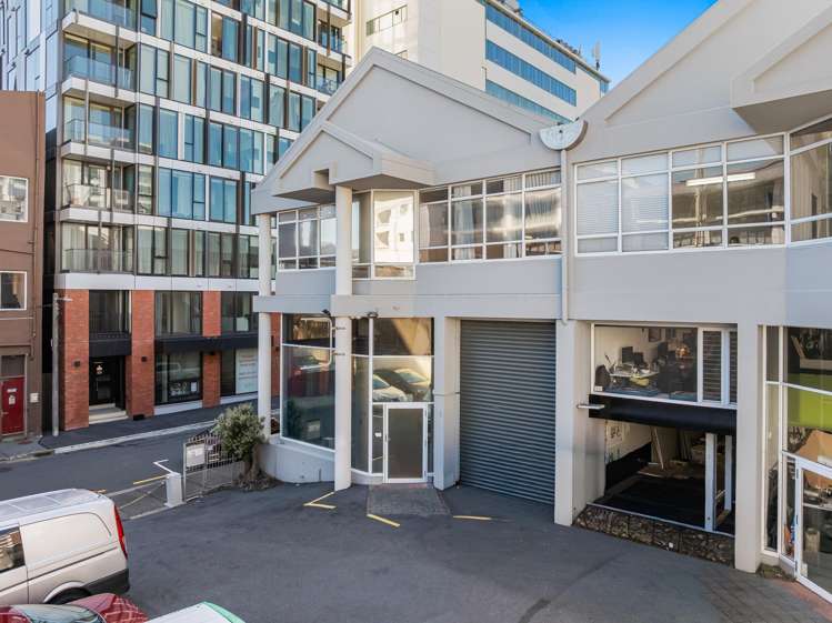 Unit 4, 3 Alpha Street Te Aro_1