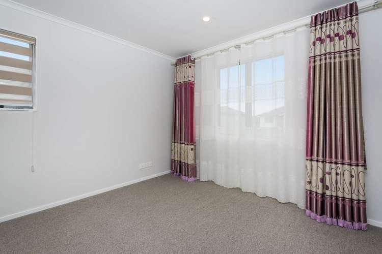 70 Mackay Drive Greenhithe_9