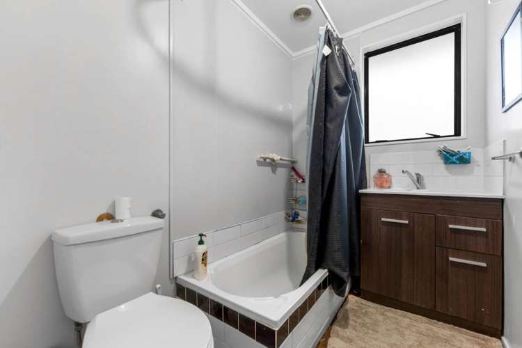 1/67 Redcrest Avenue Red Hill_7