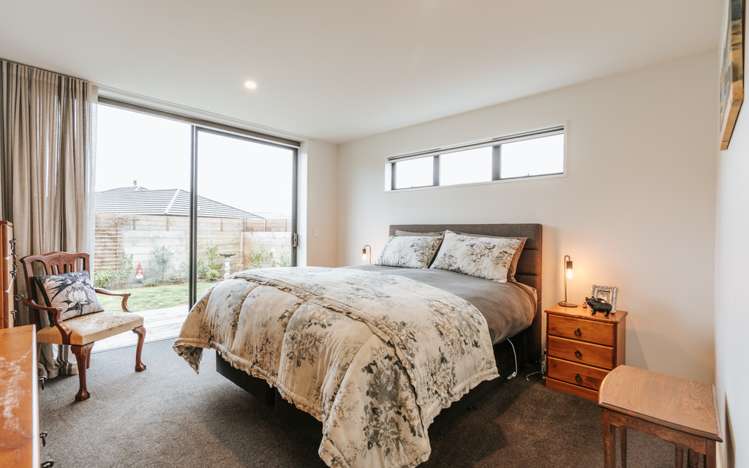 31 Finch Street Albert Town_10