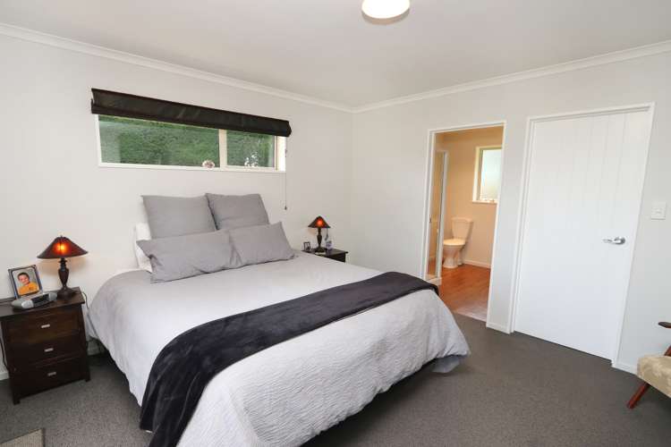 759 Somerton Road Chertsey_8