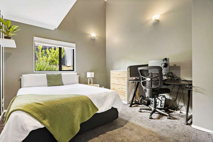 102 Te Wharau Drive Greenhithe_21