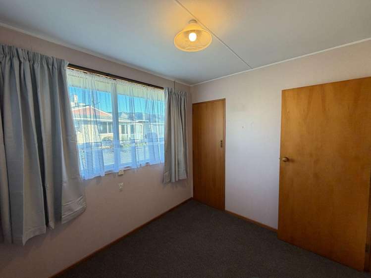 146 Queen St Waimate_9