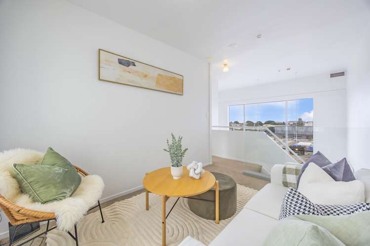 408/10 Flower Street Eden Terrace_5