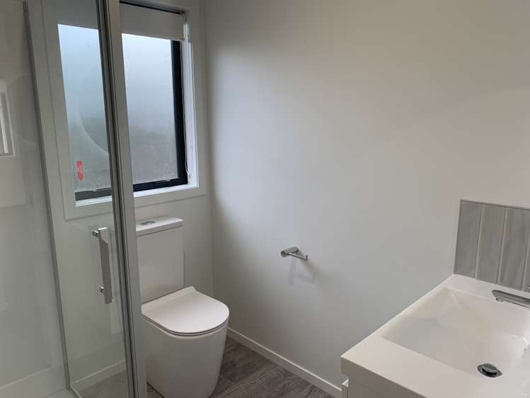 2/65 Aberdeen Drive 1057_5