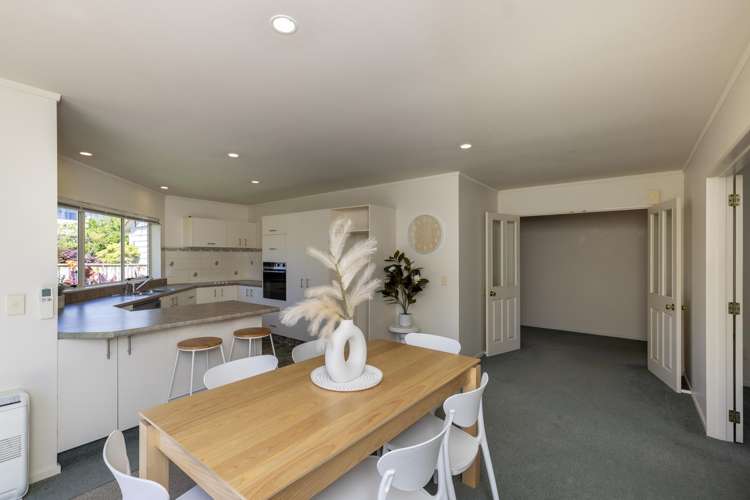 22 Kowhai Grove Raumati Beach_9