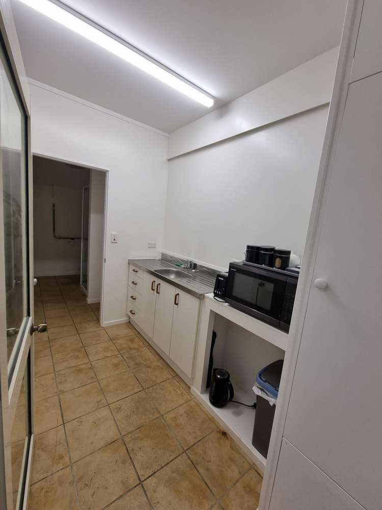 B/123 Bank Street Whangarei Central_5