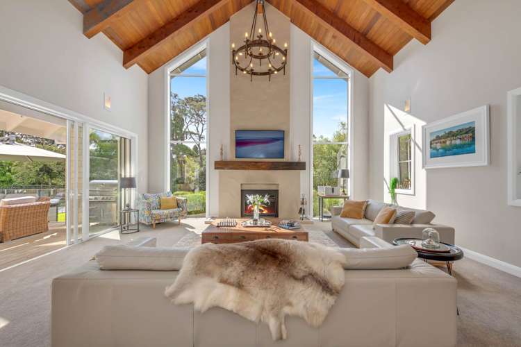 19 Ambrose Lane Whitford_25