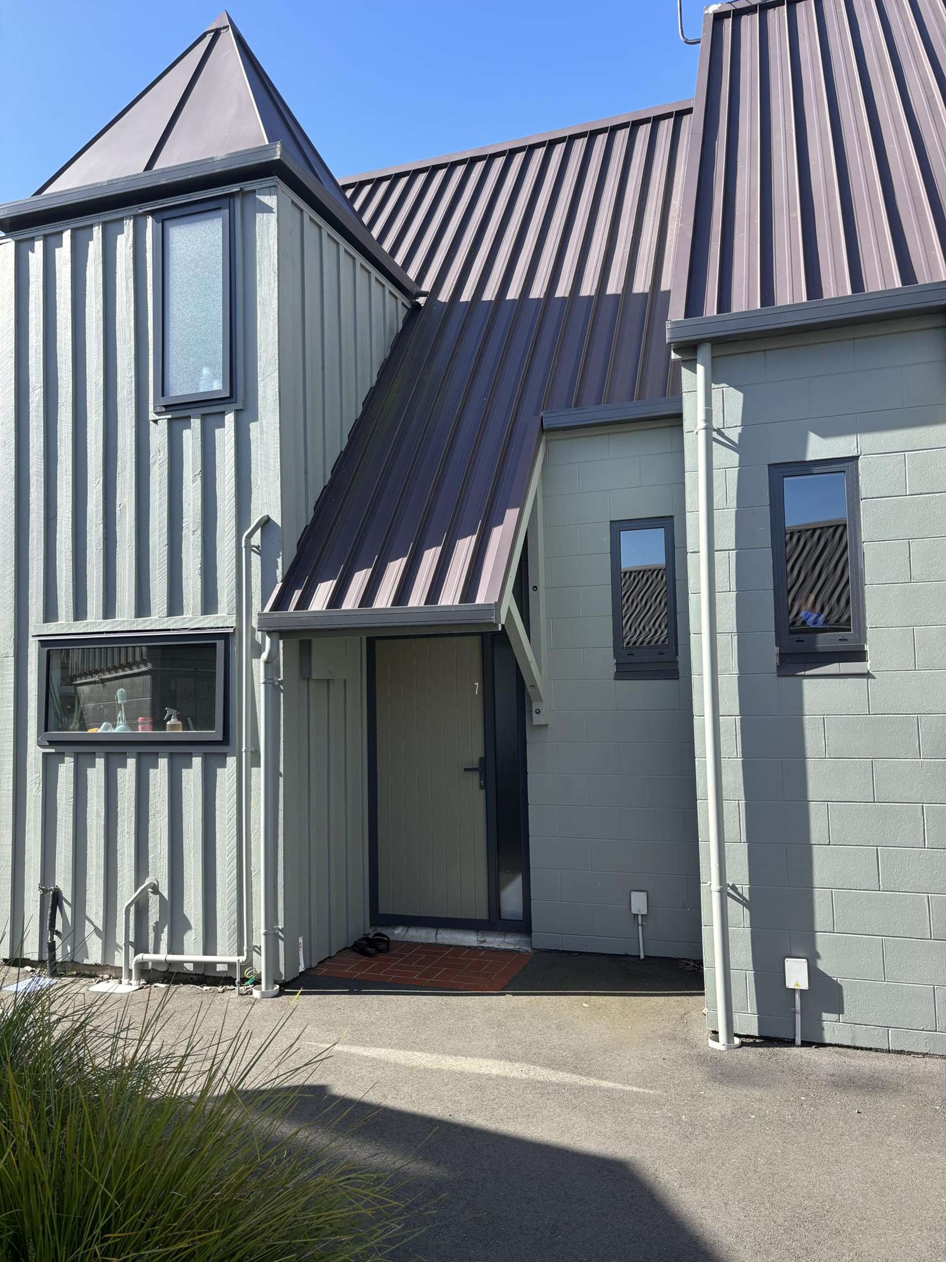 7/16 Cecil Place Waltham_0